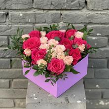 Цветочная композиция из Розы в коробке #REPLACE_PRED# Чернь