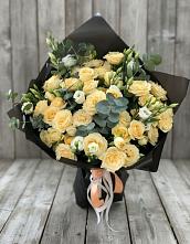 Букет цветов из:  Розы и Лизиантусы #REPLACE_PRED# Чернь