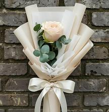 Букет цветов из:  Розы в Чернь
