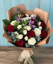 Букет цветов из:  Розы и Альстромерии в Чернь