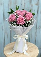 Букет цветов из:  Розы в Чернь