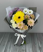 Букет цветов из:  Розы, Герберы и Хризантемы в Чернь
