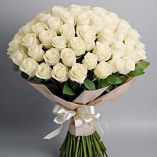 Букет 101 беля роза Белоснежка в Чернь