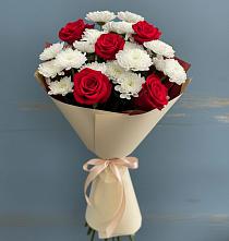 Букет цветов из:  Розы и Хризантемы в Чернь