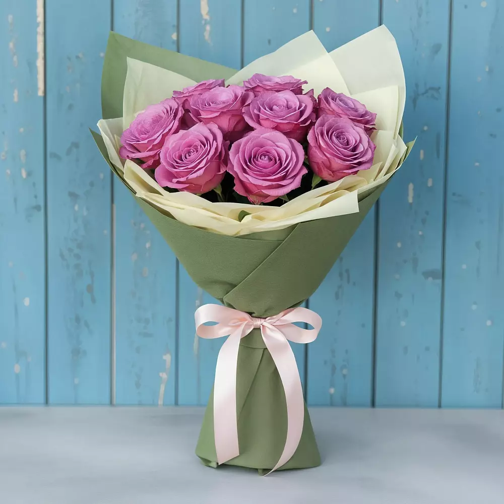 Букет Розы Фёрст Леди в Чернь