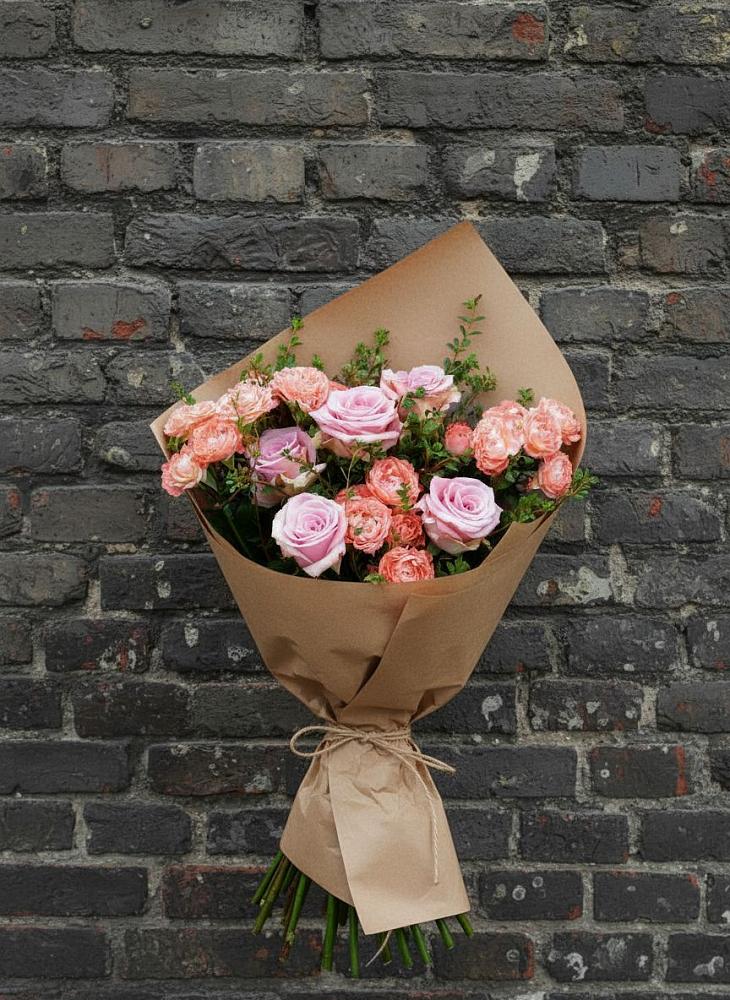 Букет цветов из: Розы в Чернь