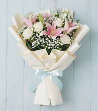 Букет цветов из:  Лилии в Чернь